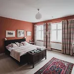 Bed & Breakfast Kjobing Manor 4*