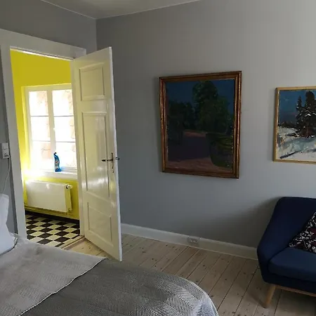 Alojamento de Acomodação e Pequeno-almoço Kjobing Manor *