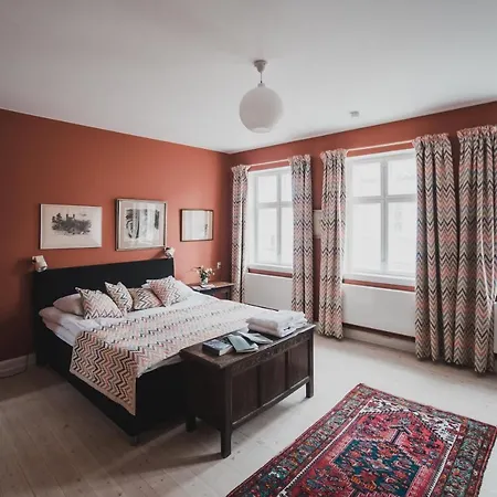 Alojamento de Acomodação e Pequeno-almoço Kjobing Manor *